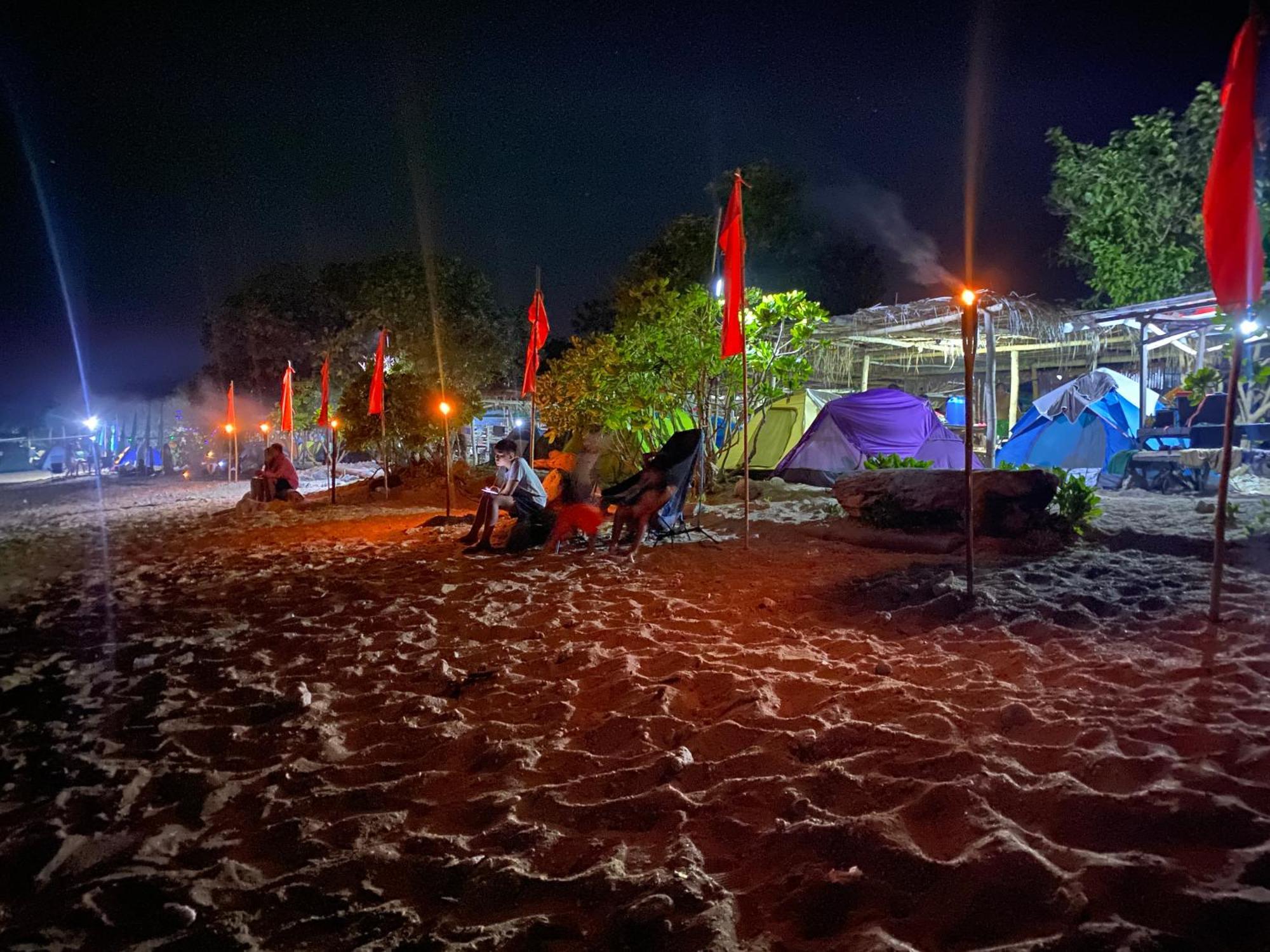 Talim Camp N Sea Beach Camp ليان المظهر الخارجي الصورة